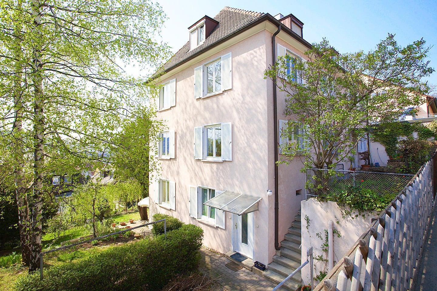 Impressionen Mehrfamilienhaus Kappelbergstraße