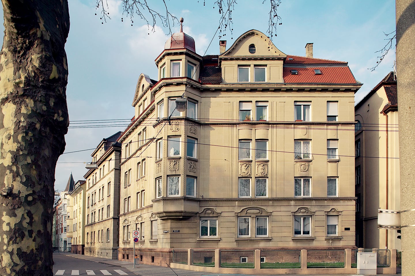 Impressionen Mehrfamilienhaus Karlsbader Straße