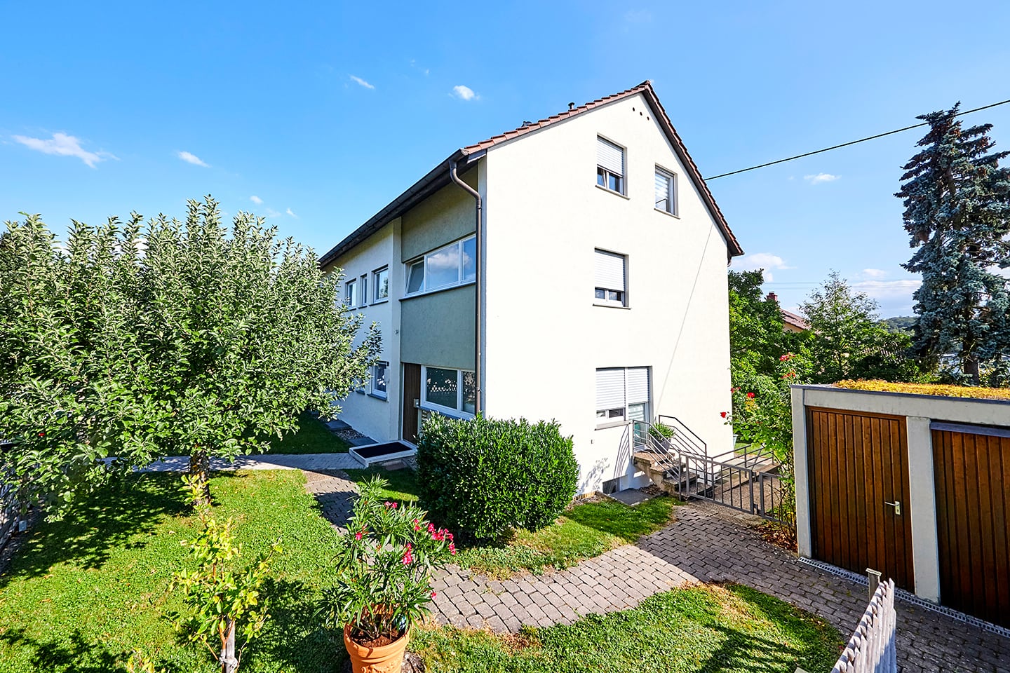 Impressionen Mehrfamilienhaus Schleifhäusleweg