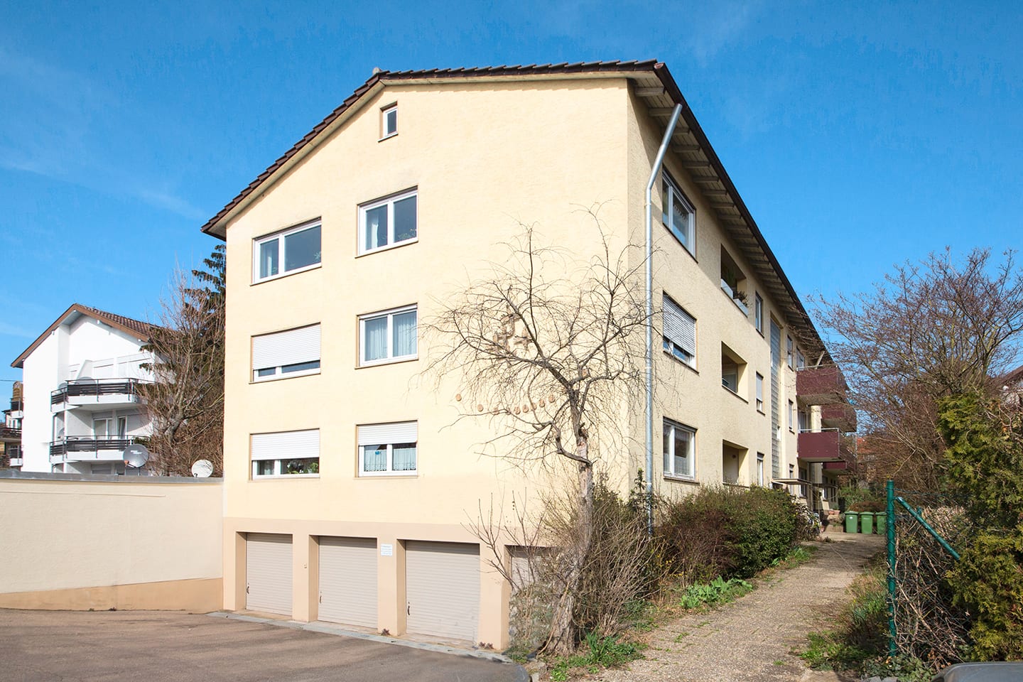 Impressionen Mehrfamilienhaus Schwieberdinger Straße 83A